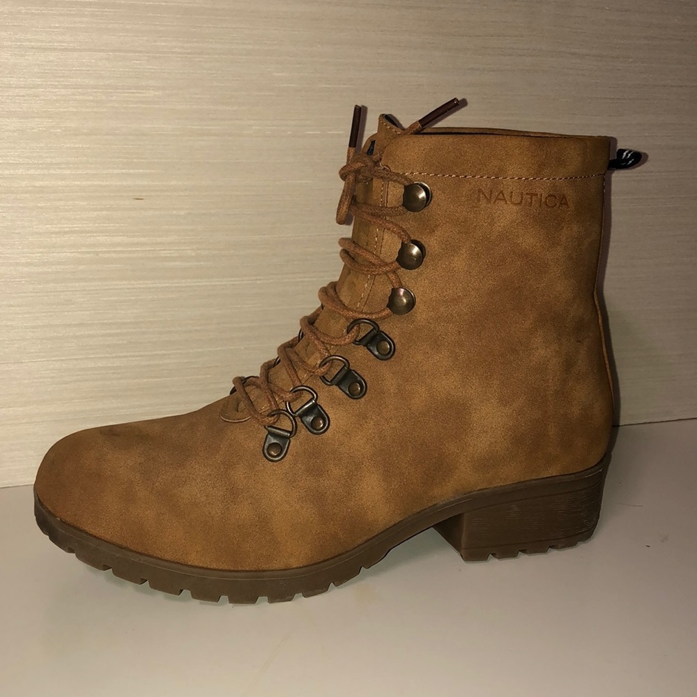 - Nautica Brown Women’s Shoes boots Sz 7
